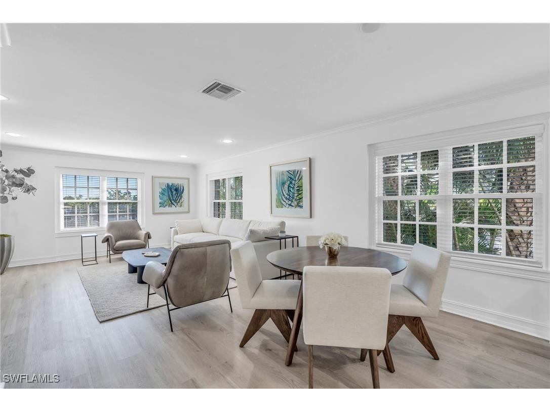 271 Broad Avenue S #203 Naples FL 34102 225074670 image4