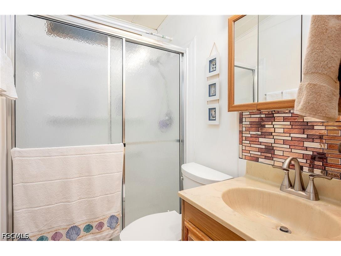 271 Caravan Circle North Fort Myers FL 33903 2026025611 image14