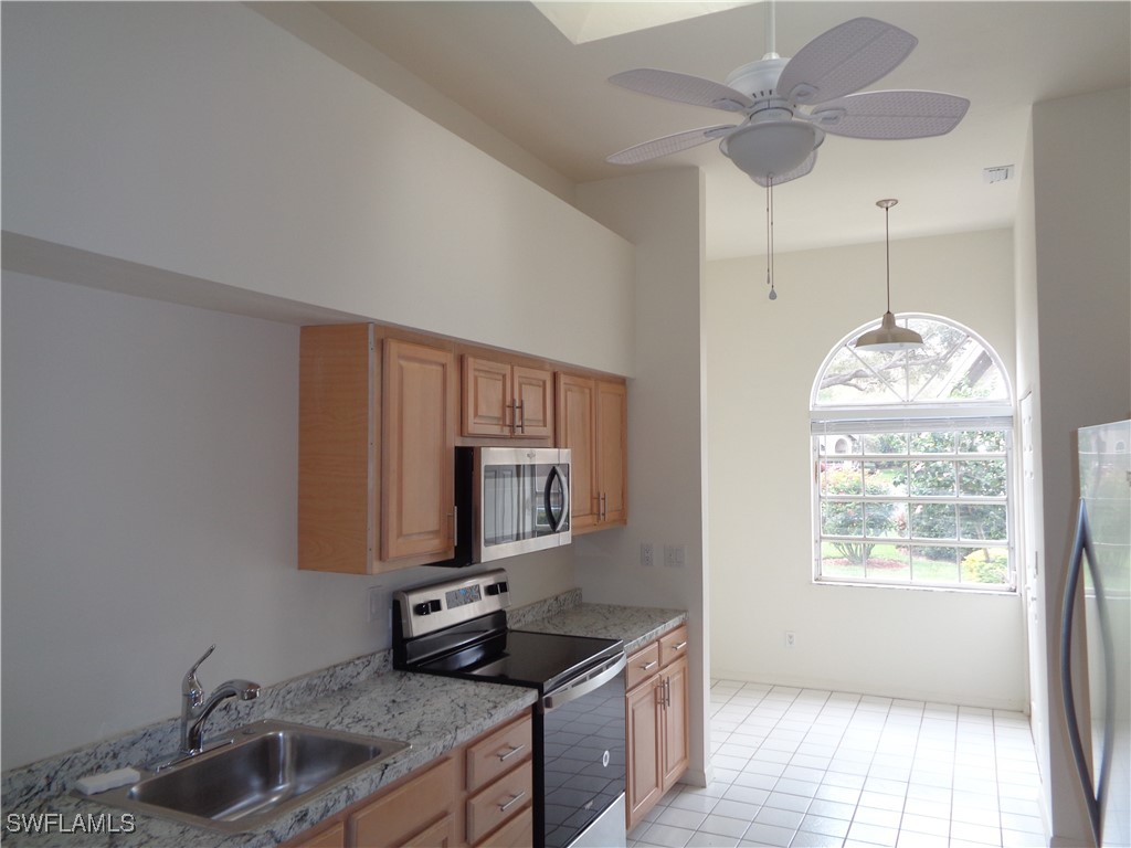 271 Perignon Place #16-1 Naples FL 34119 226002642 image23