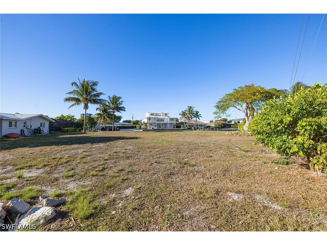 271 Randy Lane Fort Myers Beach FL 33931 226001673 image4