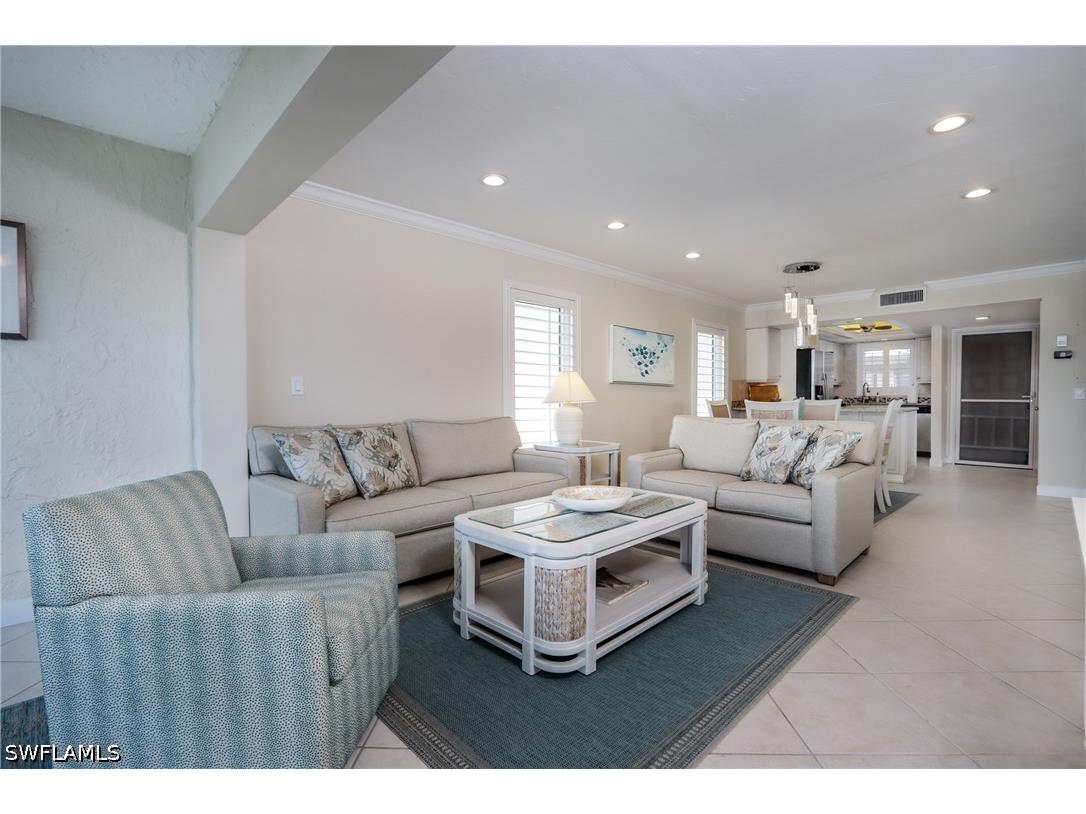 271 Southbay Drive #155 Naples FL 34108 226016598 image6