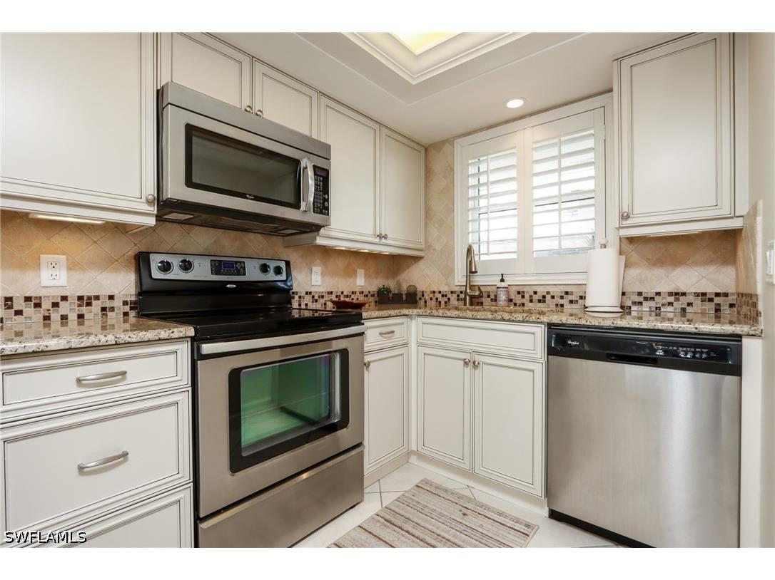 271 Southbay Drive #155 Naples FL 34108 226016598 image7