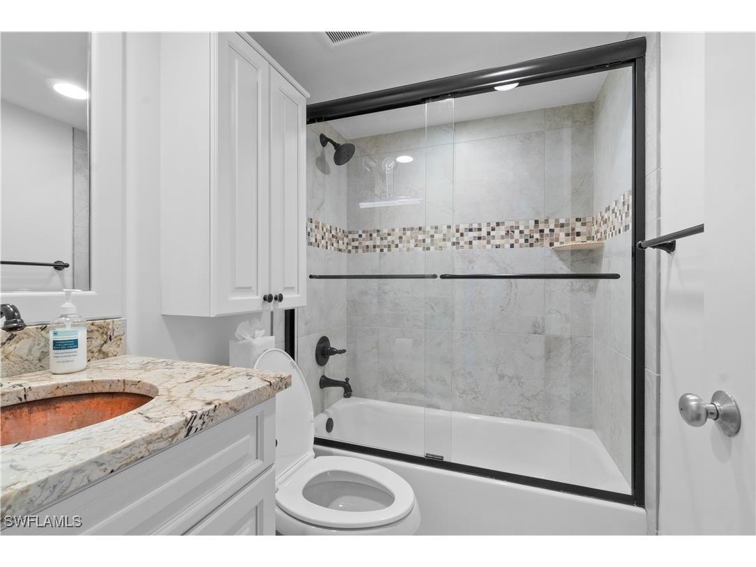 271 Southbay Drive #225 Naples FL 34108 225071026 image10