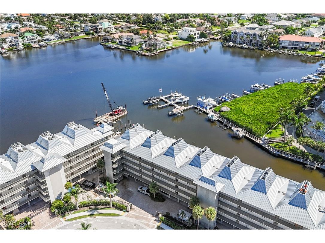 271 Southbay Drive #225 Naples FL 34108 225071026 image13