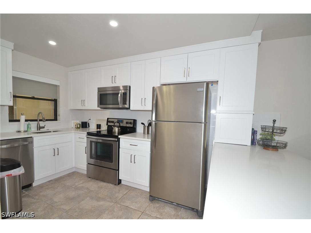 271 Southbay Drive #235 Naples FL 34108 226020050 image3