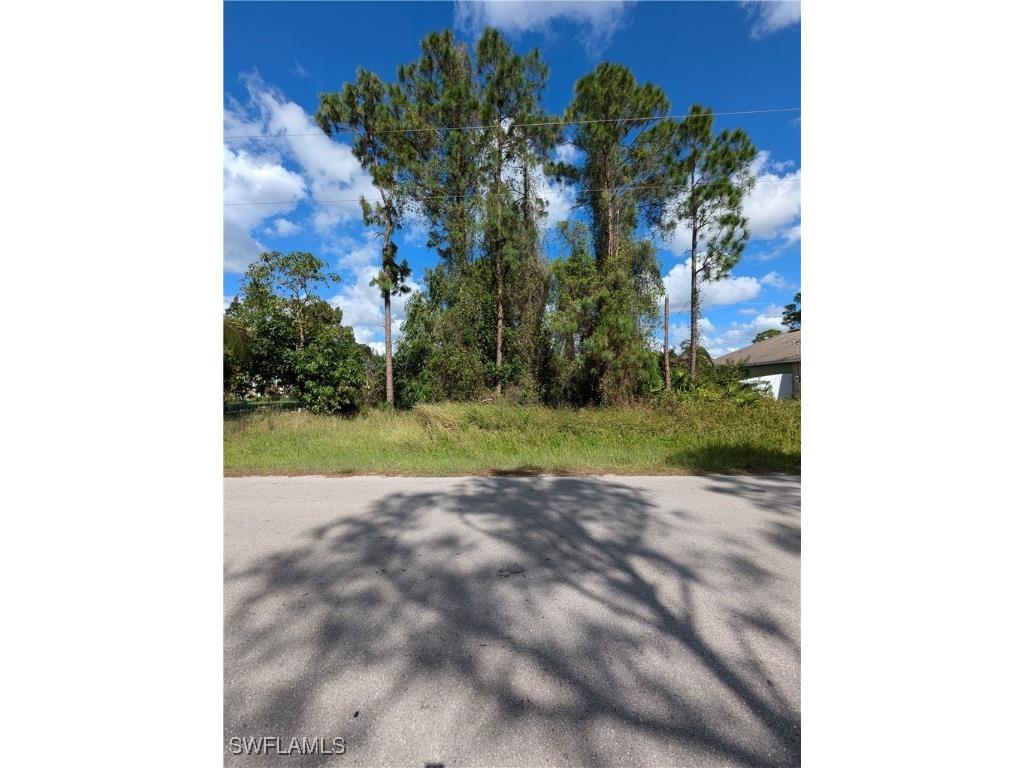 2710 19th Street W Lehigh Acres FL 33971 224091157 image1