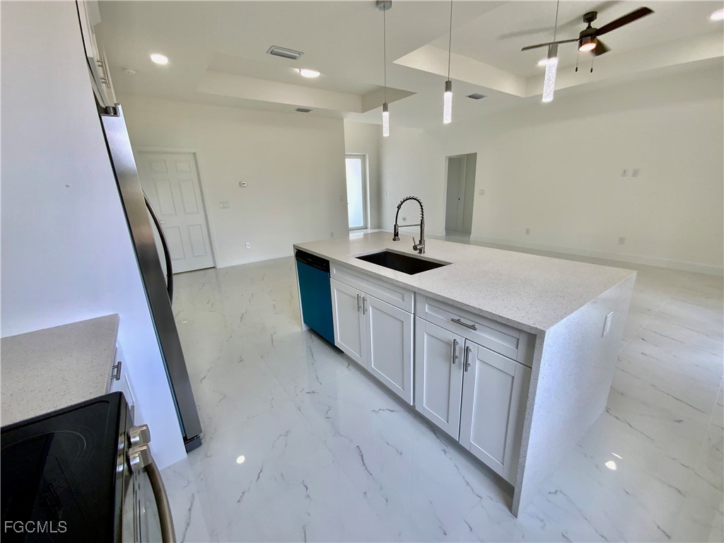 2710 21st Street W Lehigh Acres FL 33971 2025023113 image5