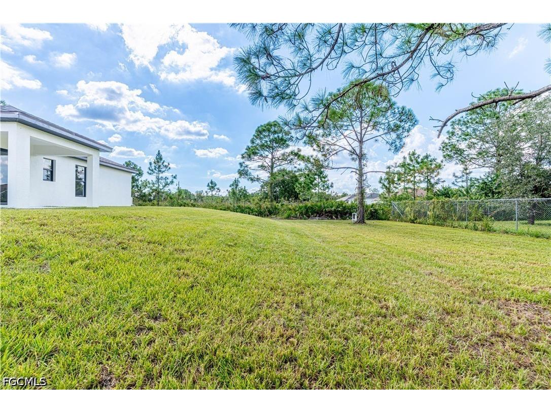 2710 42nd Street W Lehigh Acres FL 33971 2026022740 image19