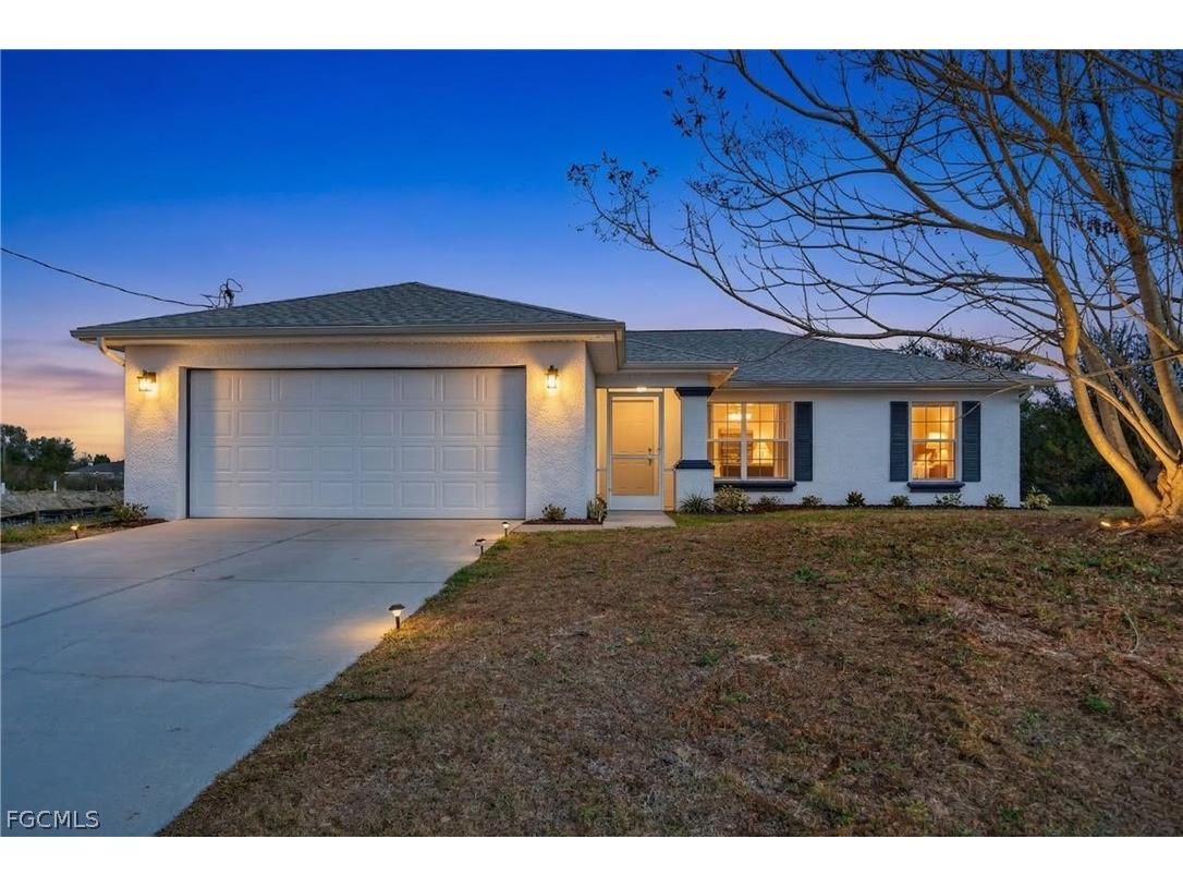 2710 61st Street W Lehigh Acres FL 33971 2026011930 image1