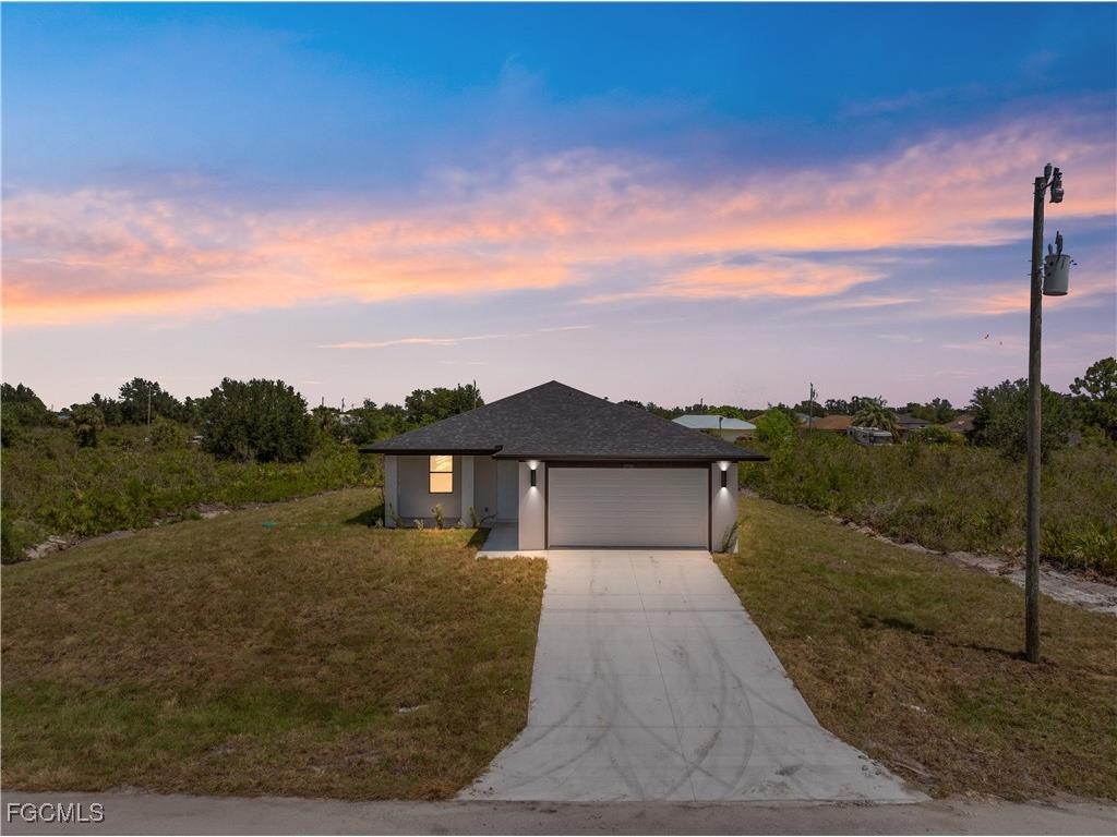 2710 62nd Street W Lehigh Acres FL 33971 2025006726 image1