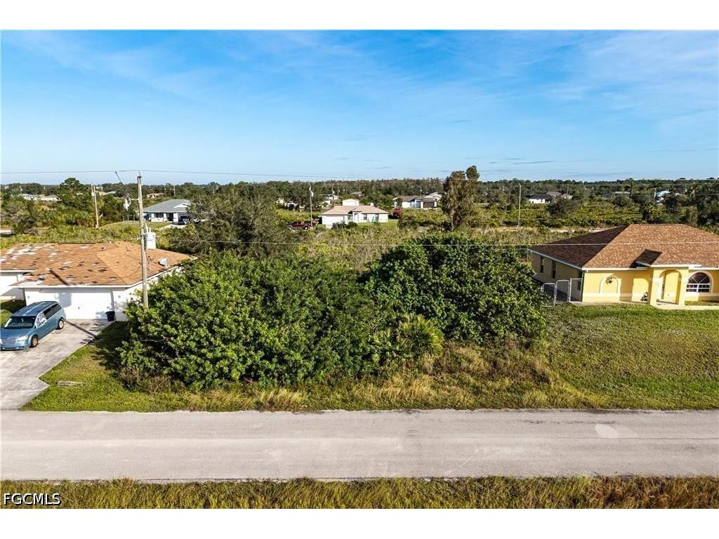 2710 69th Street W Lehigh Acres FL 33971 2026017150 image2