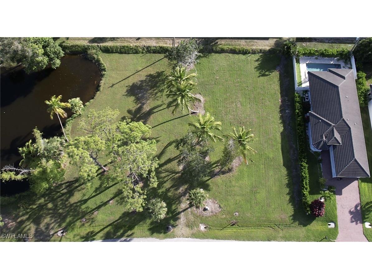 2710 Linda Drive Naples FL 34112 225076568 image1