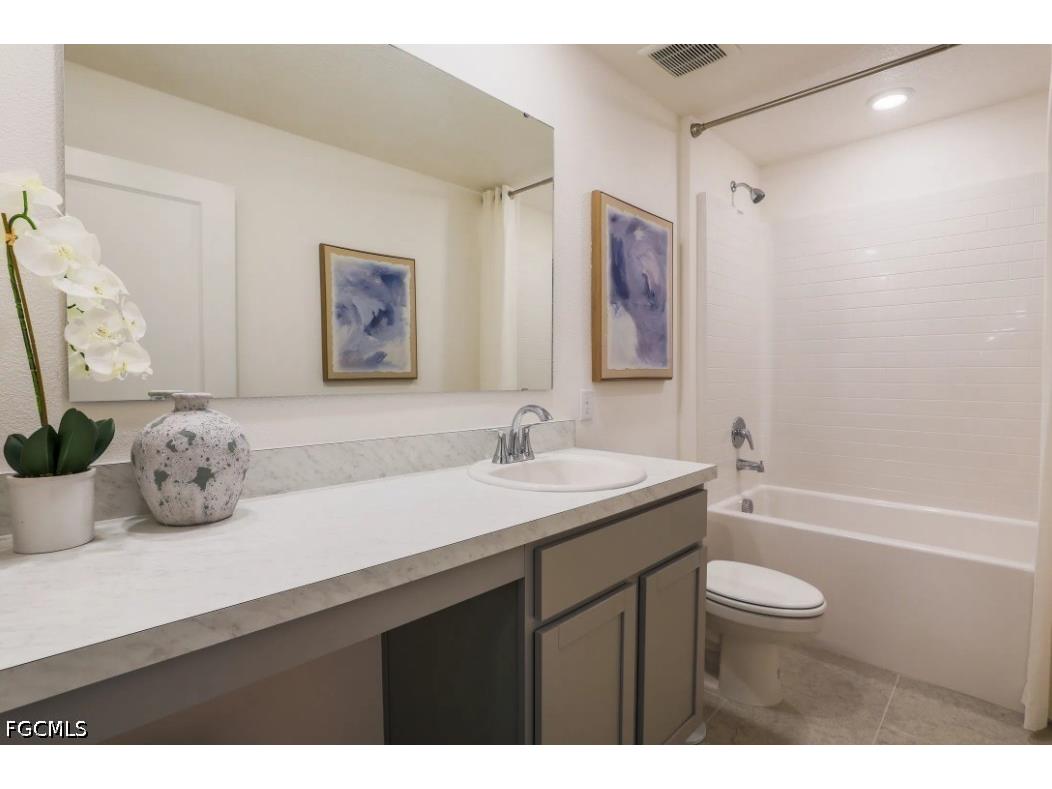2710 NE 6th Place Cape Coral FL 33909 2026024286 image11