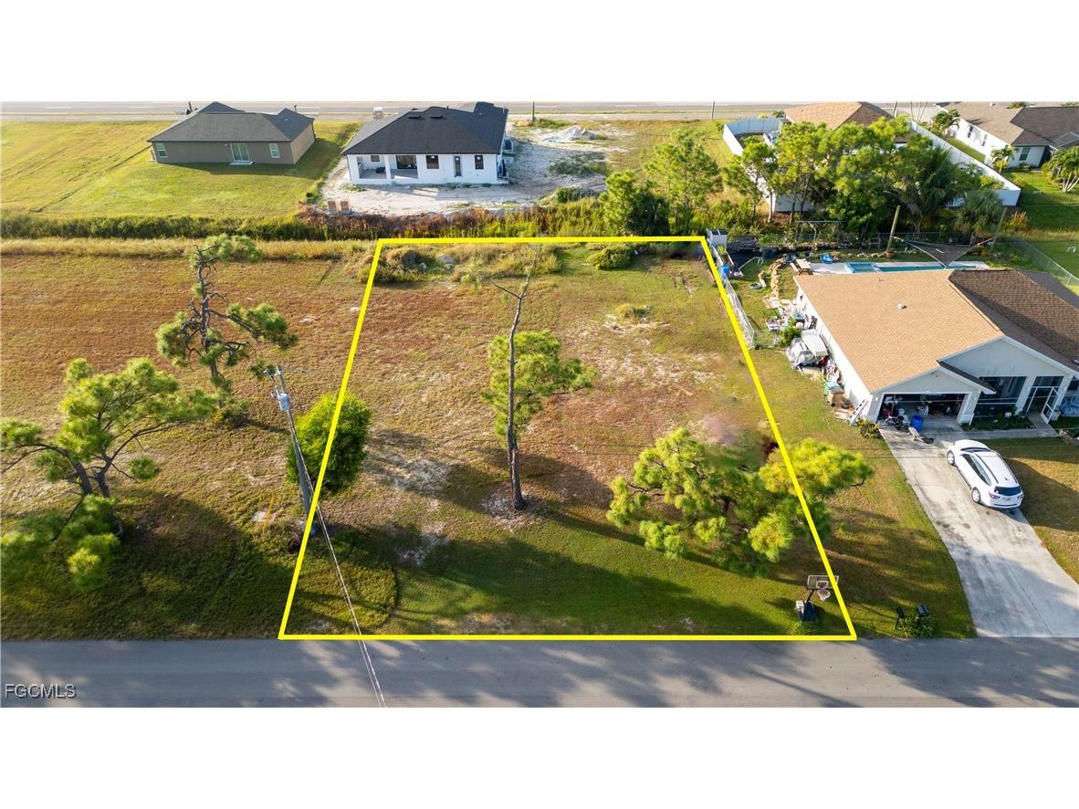2710 NW 20th Terrace Cape Coral FL 33993 2025017035 image6
