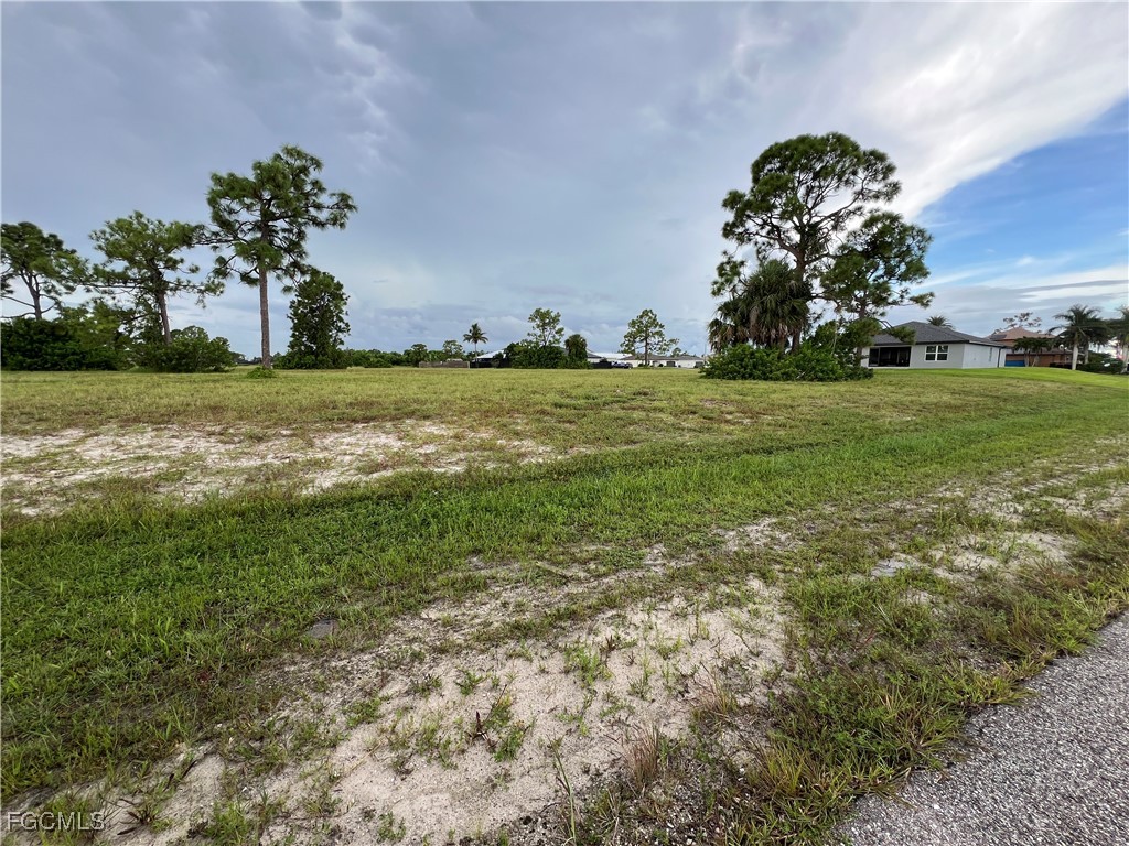 2710 NW 25th Lane Cape Coral FL 33993 2025009028 image3
