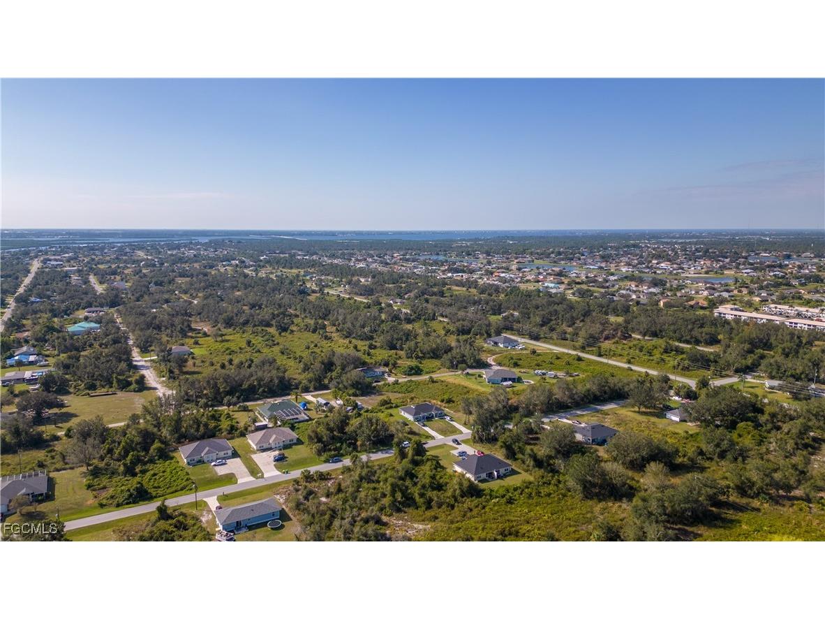27100 & 27096 Partin Drive Punta Gorda FL 33983 2025008184 image3