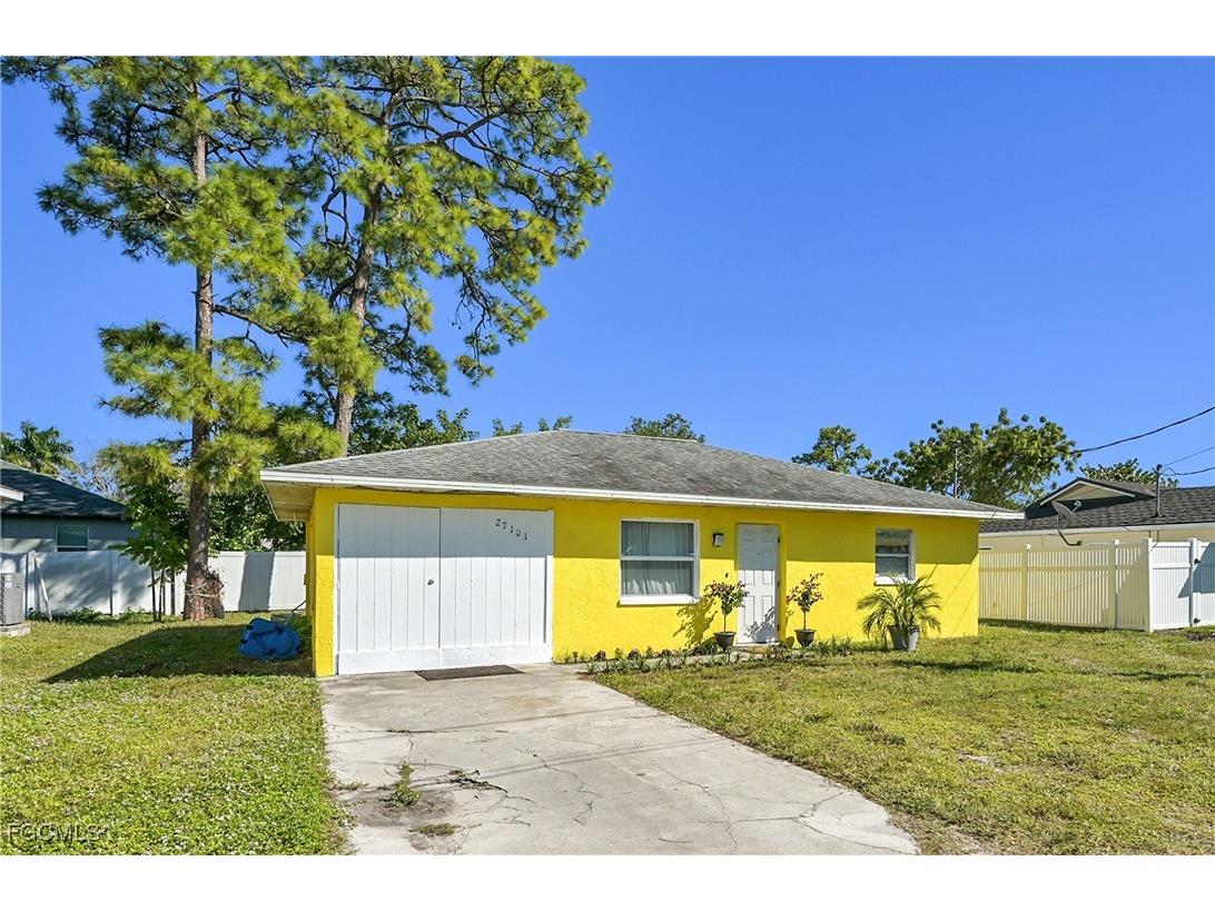 27101 Pine Avenue Bonita Springs FL 34135 2025012803 image1