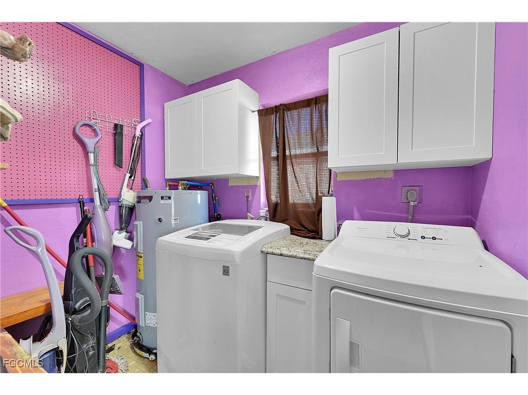 27101 Pine Avenue Bonita Springs FL 34135 2025012803 image8