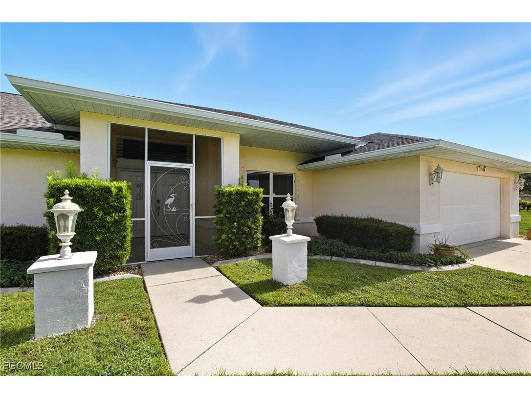27104 Paratins Drive Punta Gorda FL 33983 2025012180 image2