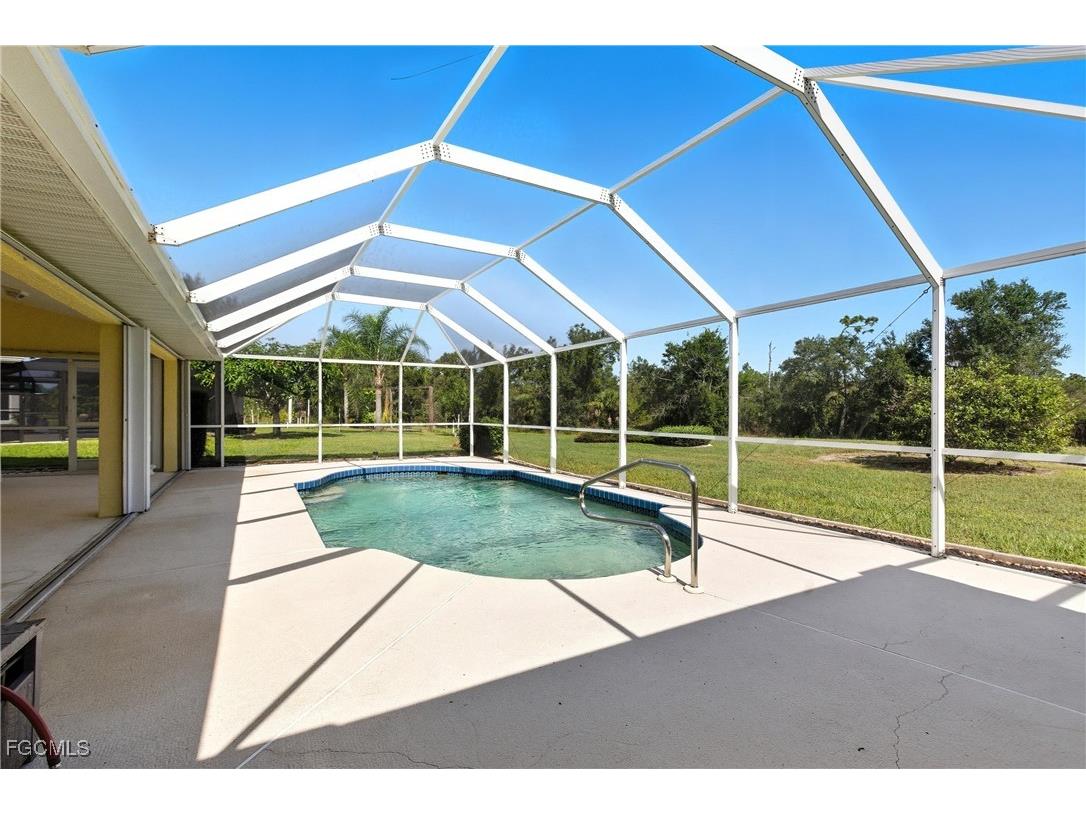 27104 Paratins Drive Punta Gorda FL 33983 2025012180 image32