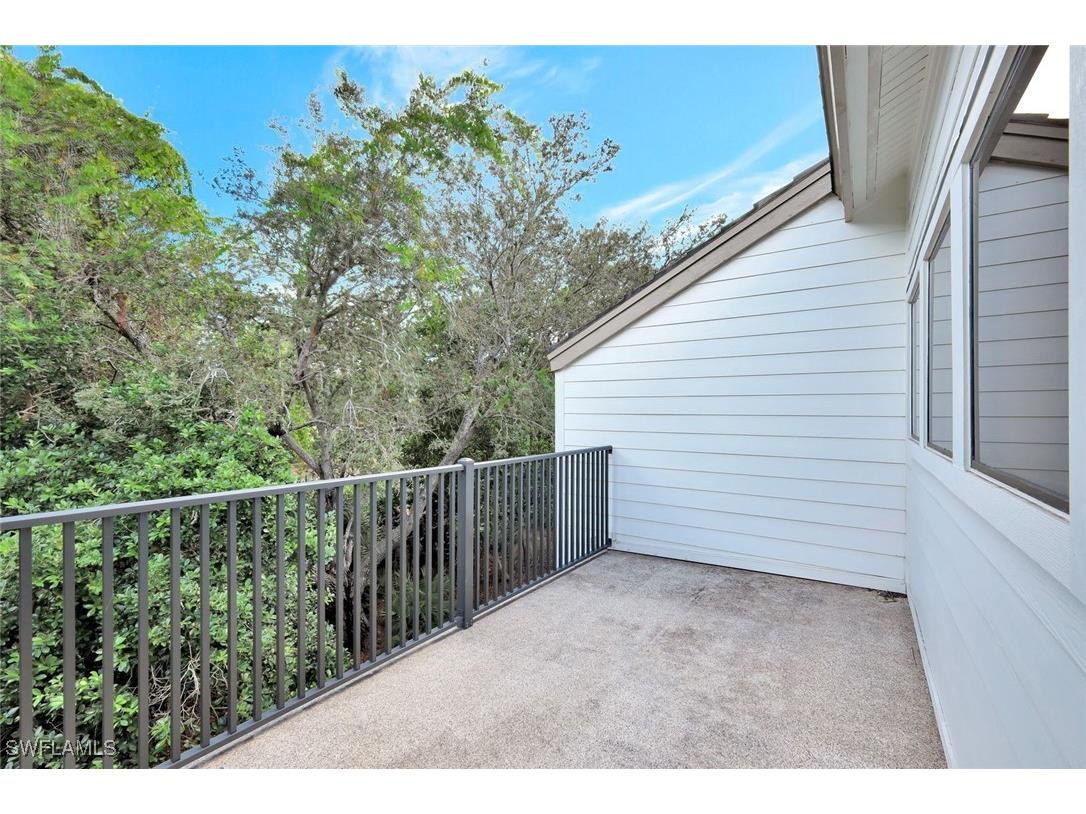 27105 Oakwood Lake Drive Bonita Springs FL 34134 225074885 image22