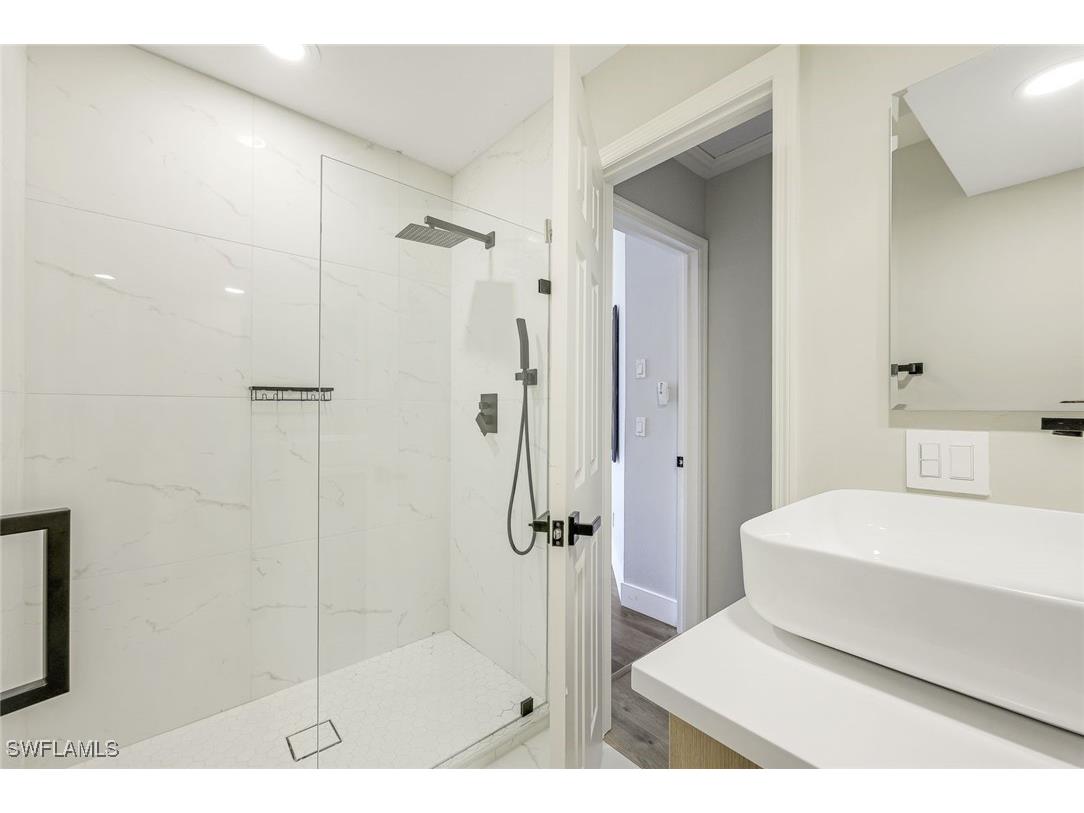 27106 Oakwood Lake Drive Bonita Springs FL 34134 226004354 image20