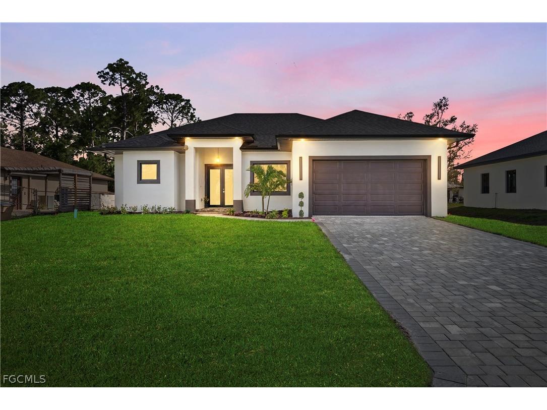 2711 10th Street W Lehigh Acres FL 33971 2026011743 image1