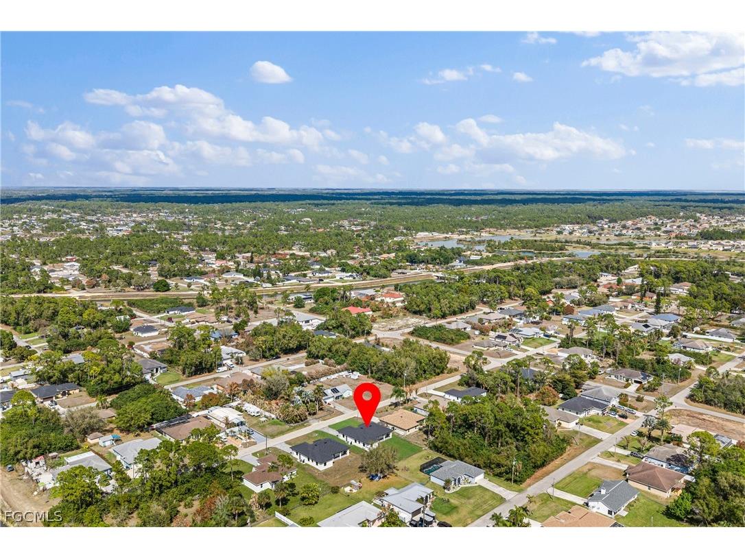2711 10th Street W Lehigh Acres FL 33971 2026011743 image28