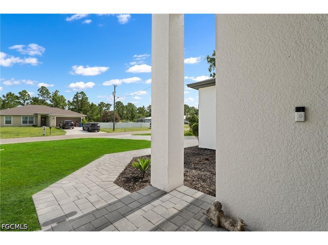 2711 18th Street W Lehigh Acres FL 33971 2026030145 image4