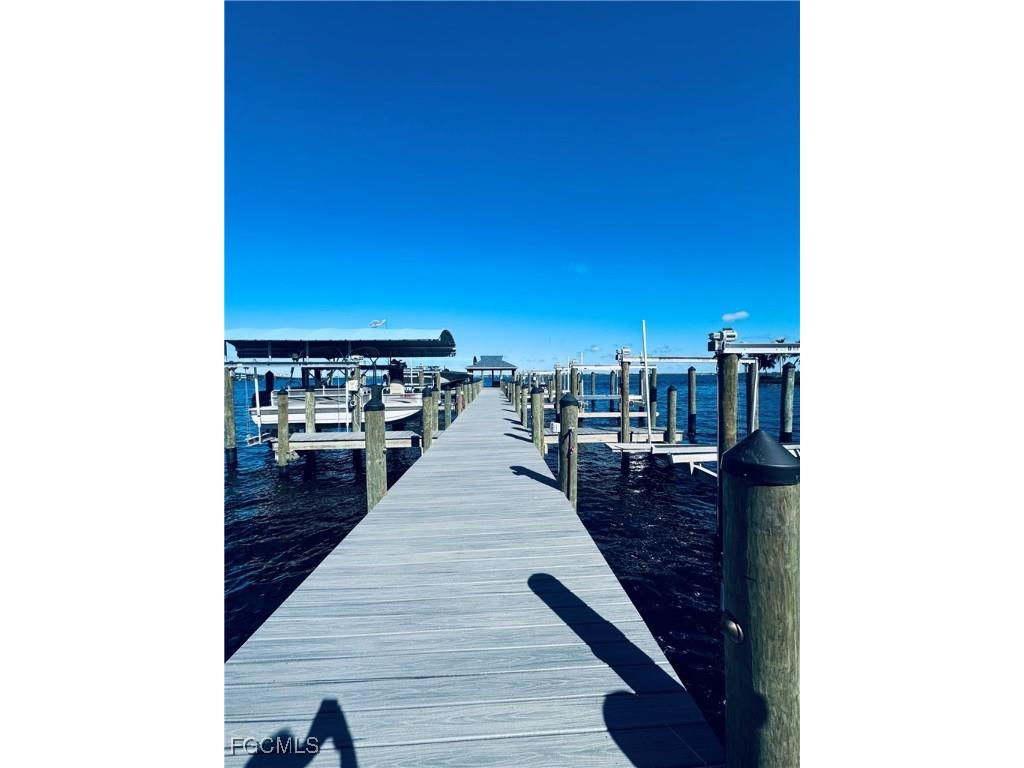 2711 1st Street #102 Fort Myers FL 33916 2025011604 image29