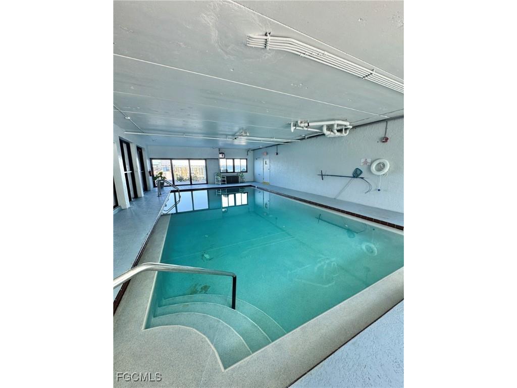 2711 1st Street #102 Fort Myers FL 33916 2025011604 image31