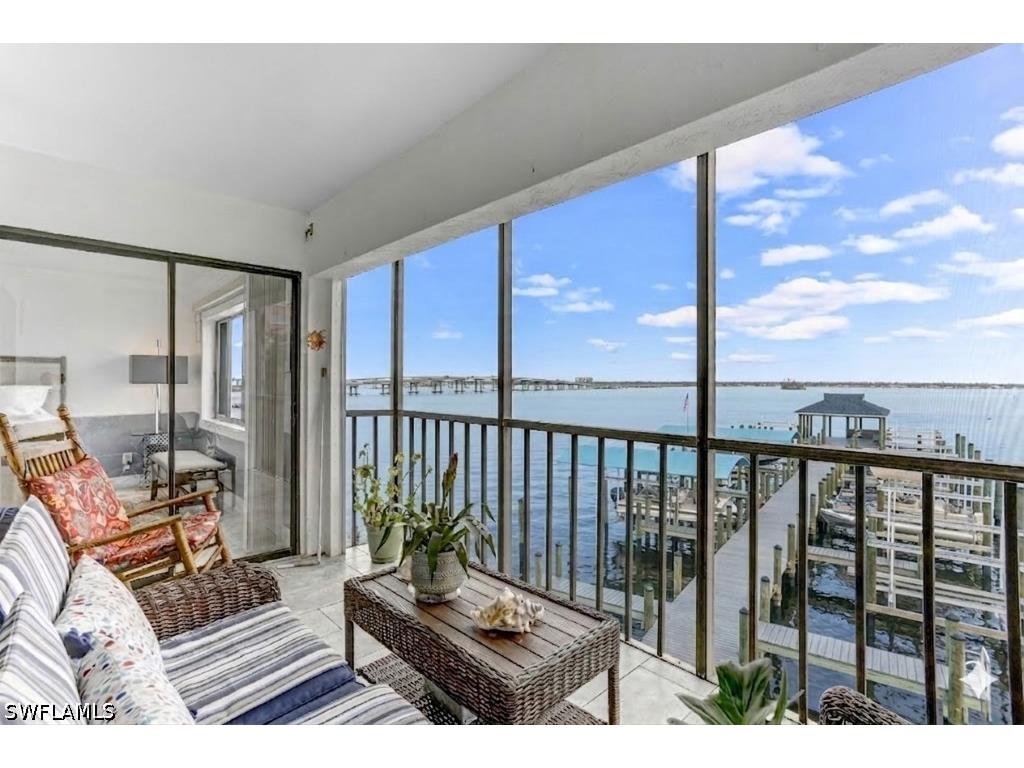2711 1st Street #402 Fort Myers FL 33916 226010875 image2