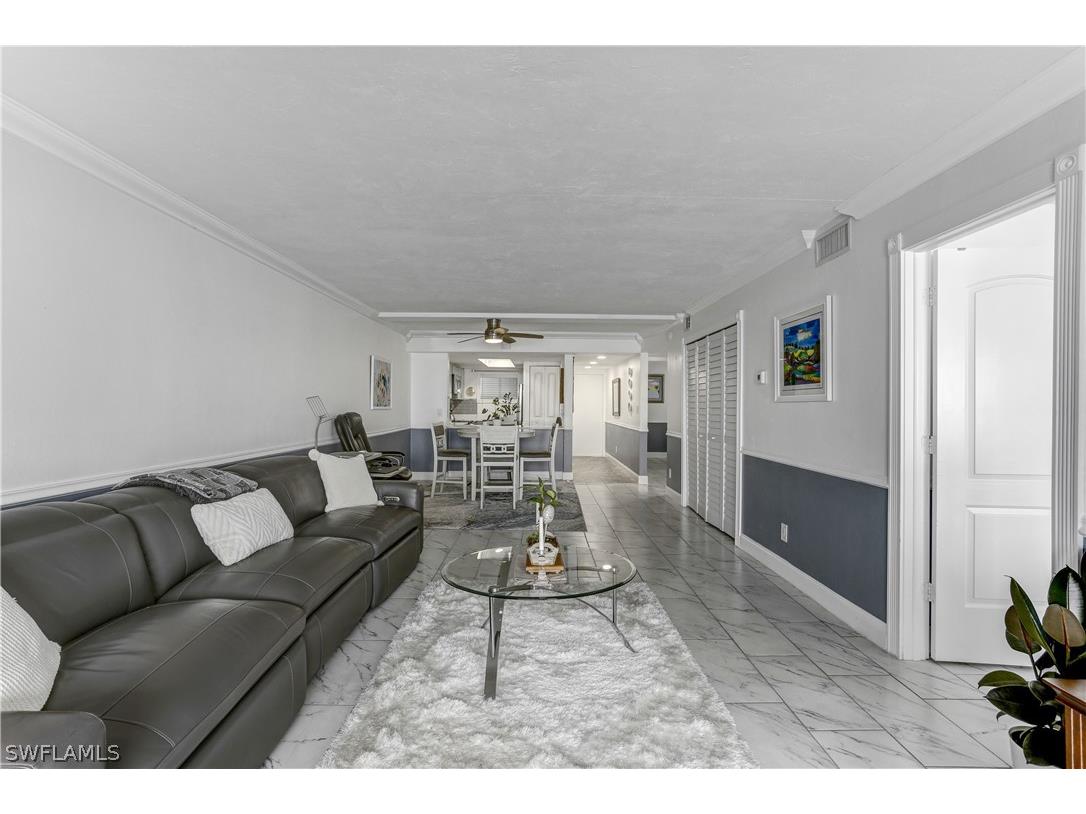 2711 1st Street #402 Fort Myers FL 33916 226010875 image20