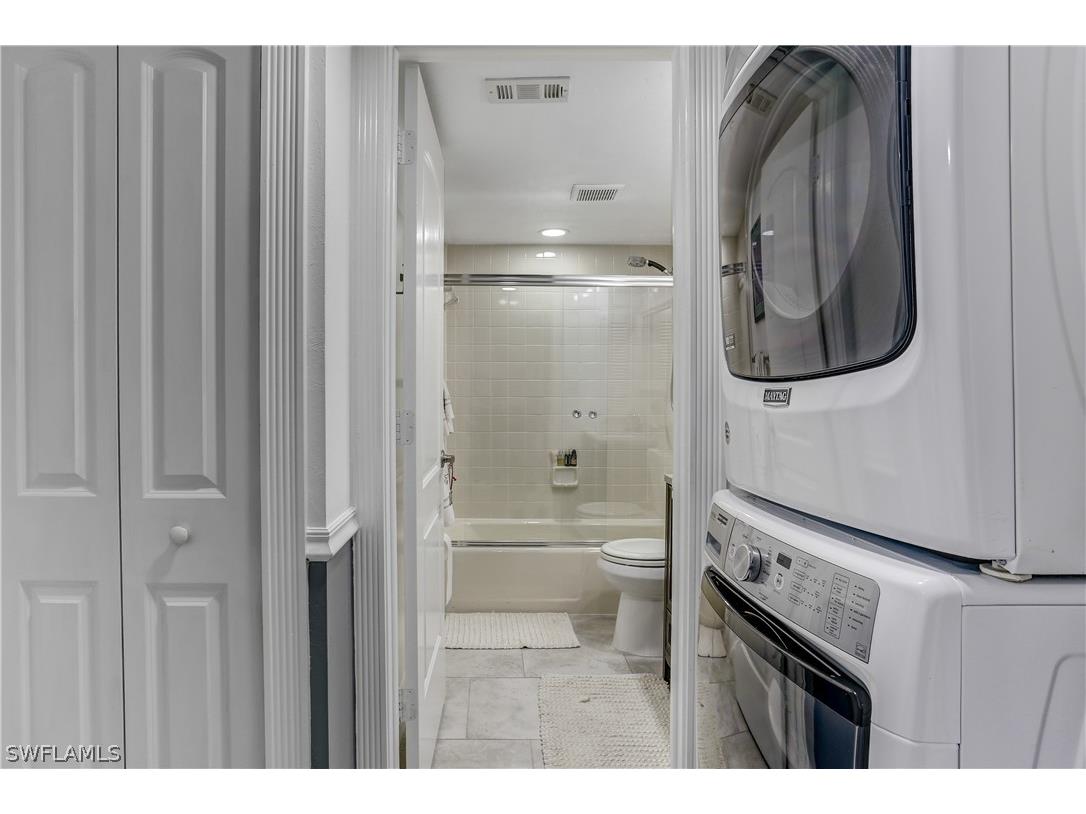 2711 1st Street #402 Fort Myers FL 33916 226010875 image21