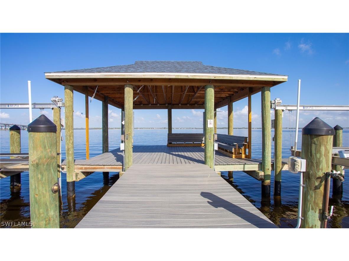 2711 1st Street #402 Fort Myers FL 33916 226010875 image9