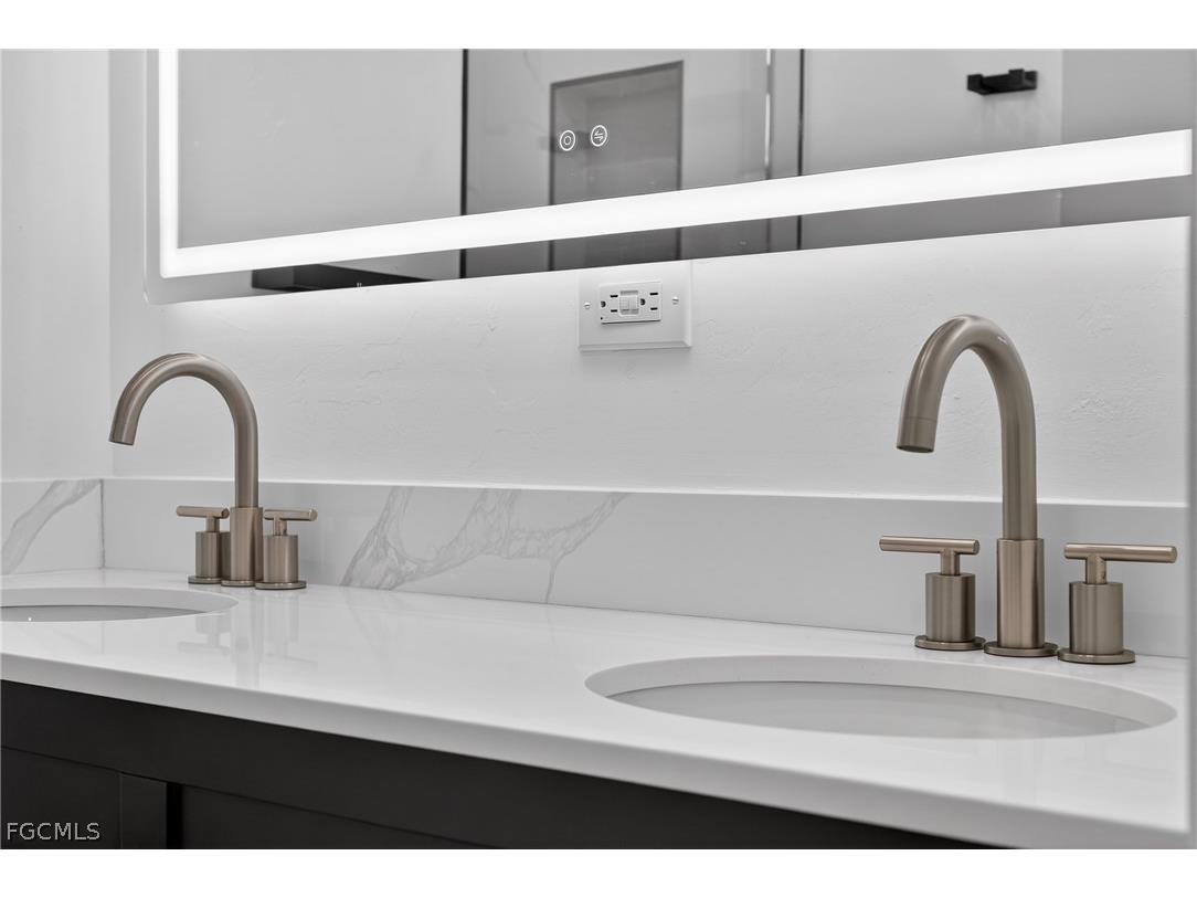 2711 39th Street W Lehigh Acres FL 33971 2026013867 image22