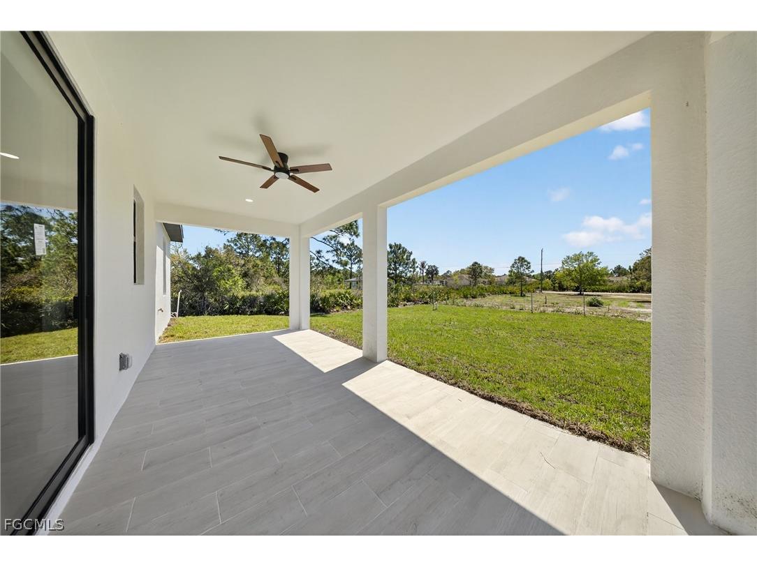 2711 39th Street W Lehigh Acres FL 33971 2026013867 image31