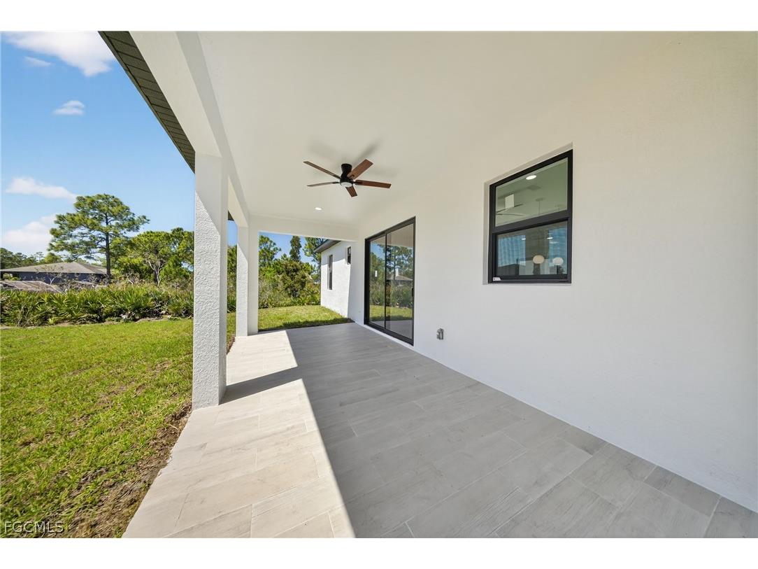 2711 39th Street W Lehigh Acres FL 33971 2026013867 image32