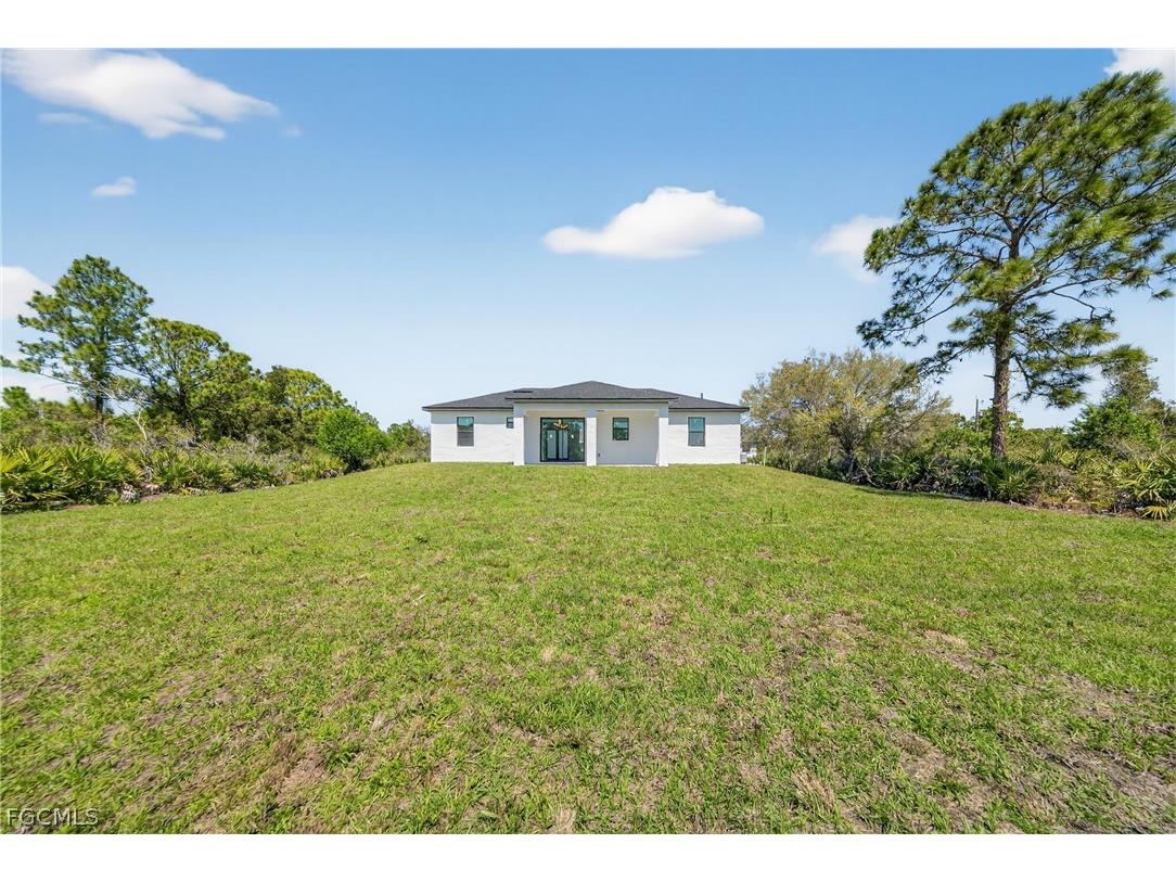 2711 39th Street W Lehigh Acres FL 33971 2026013867 image35