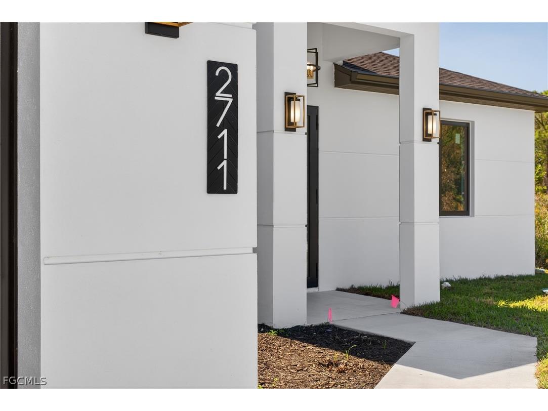 2711 39th Street W Lehigh Acres FL 33971 2026013867 image4