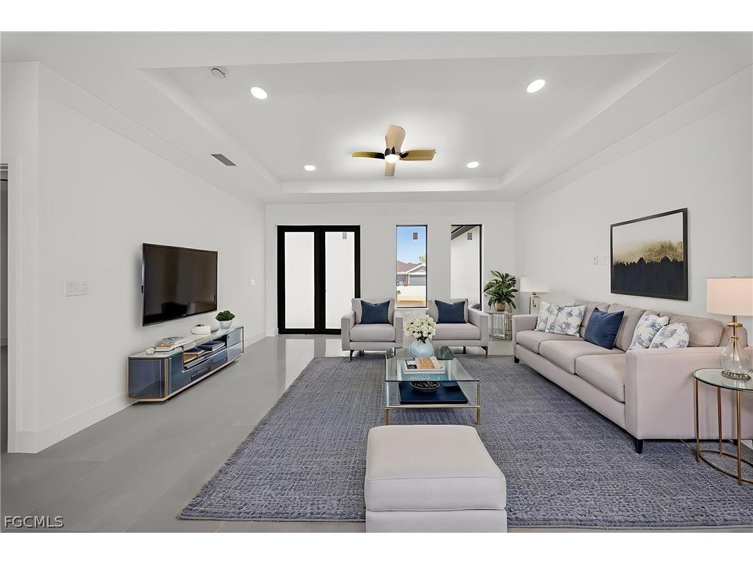 2711 39th Street W Lehigh Acres FL 33971 2026013867 image8