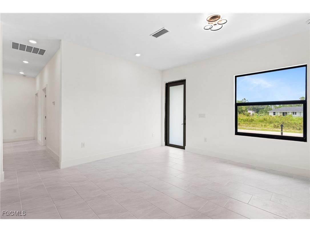 2711 50th Street W Lehigh Acres FL 33971 2025015710 image14