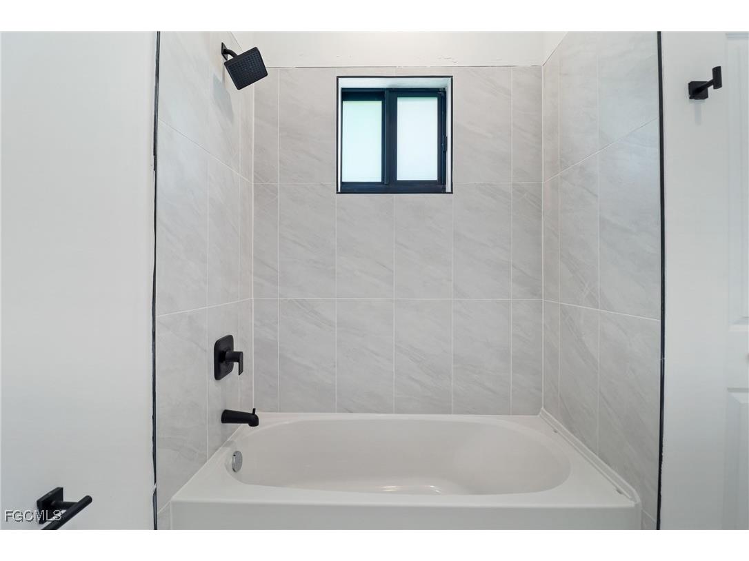 2711 50th Street W Lehigh Acres FL 33971 2025015710 image17