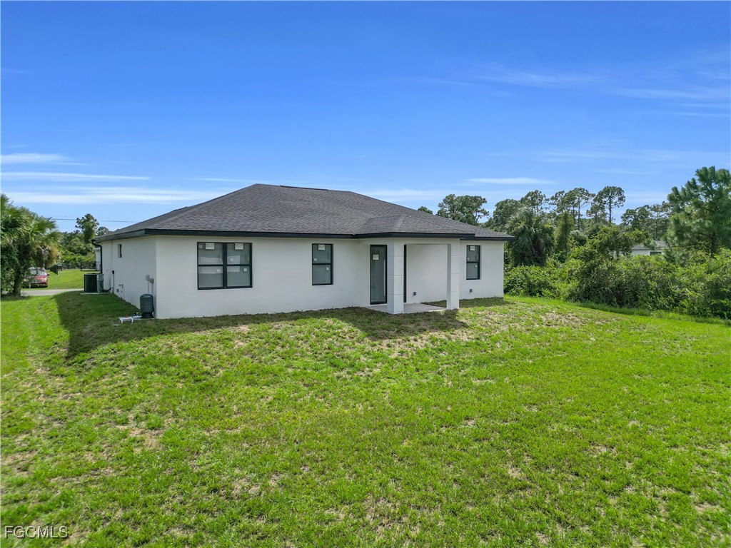2711 51st Street W Lehigh Acres FL 33971 2025022362 image2