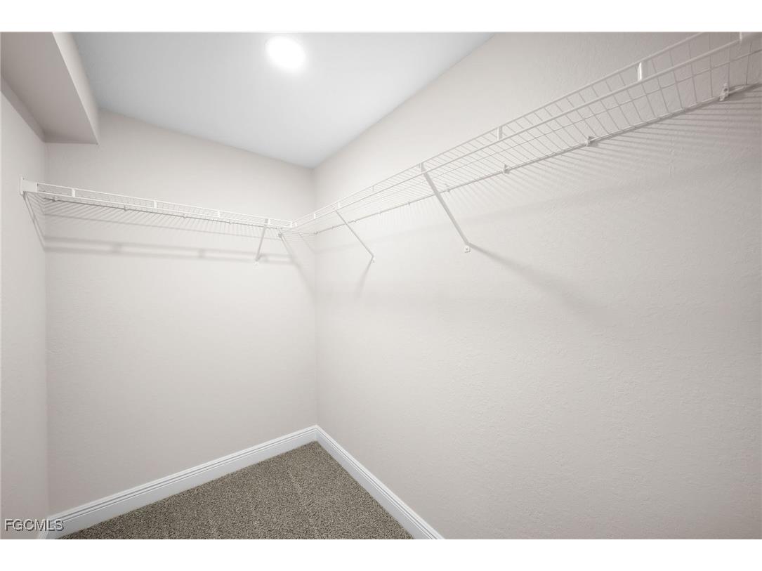 2711 67th Street W Lehigh Acres FL 33971 2025015026 image9