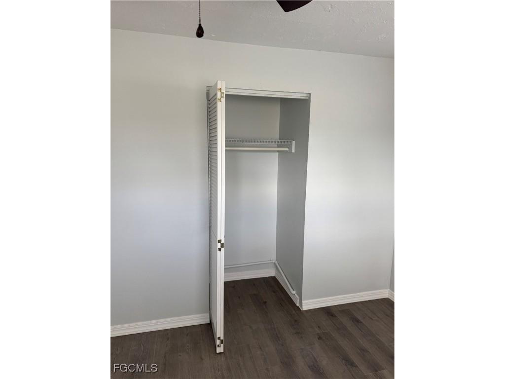 2711 Elmwood Street Fort Myers FL 33901 2026003045 image9