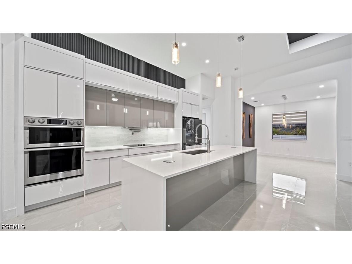 2711 Van Buren Parkway Cape Coral FL 33993 2026025432 image12