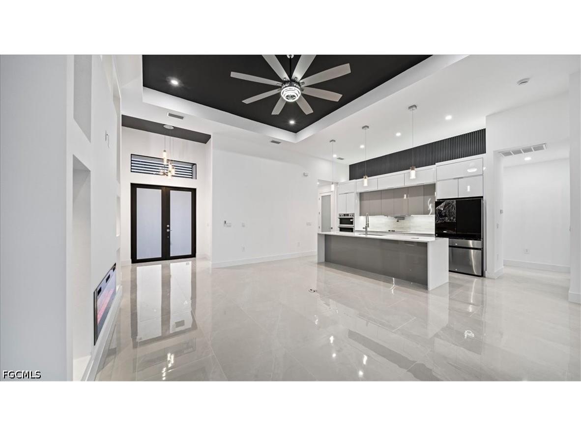 2711 Van Buren Parkway Cape Coral FL 33993 2026025432 image13