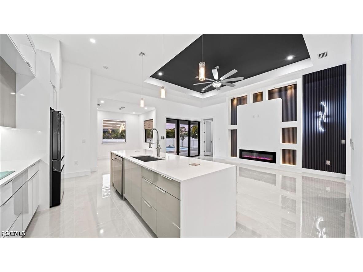 2711 Van Buren Parkway Cape Coral FL 33993 2026025432 image15