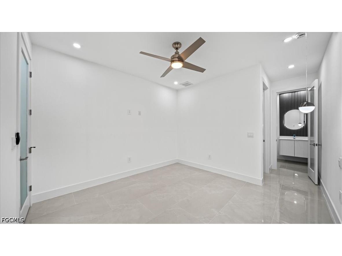 2711 Van Buren Parkway Cape Coral FL 33993 2026025432 image24